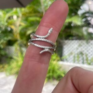 Pandora Swirling Snake Ring. 925. No missing stones. Size 6.